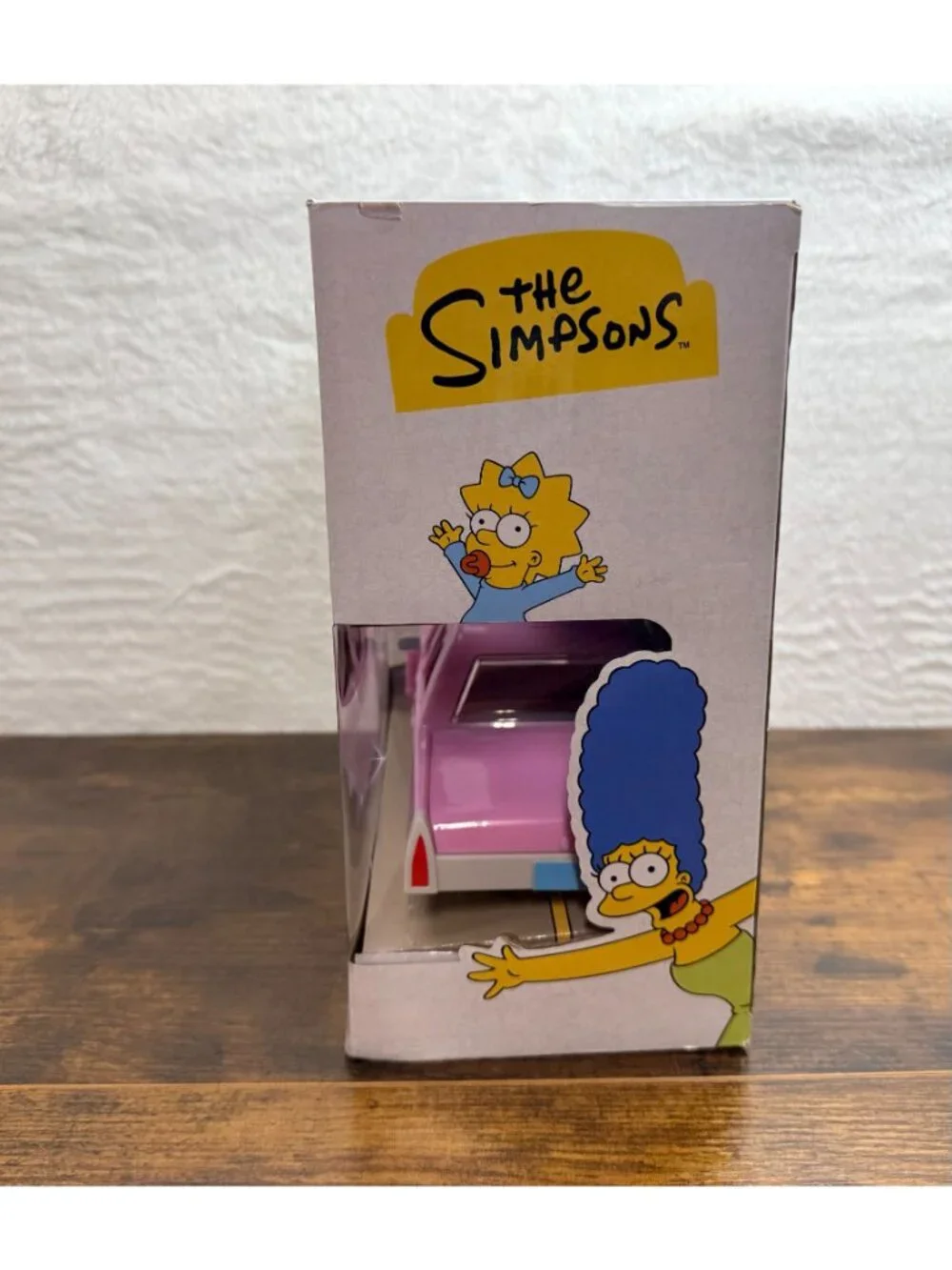 The Simpsons Family Sedan Set With Figures New with Box Damage